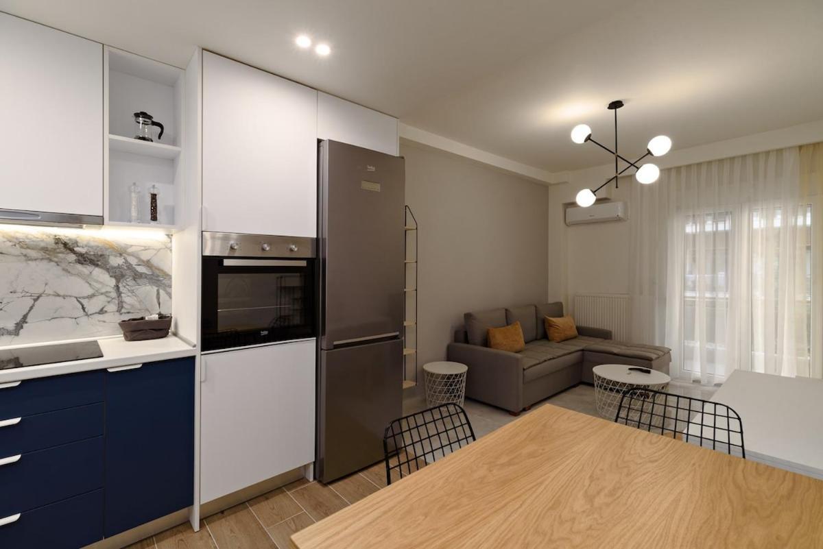 Blu & Marrone Suites-Parking Included เทสซาโลนิกิ ภายนอก รูปภาพ